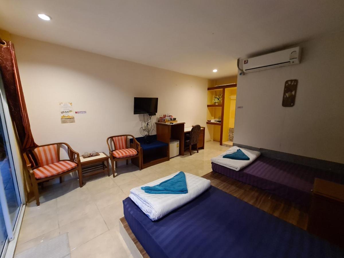 Phutawan Resort Chai Badan Exterior photo